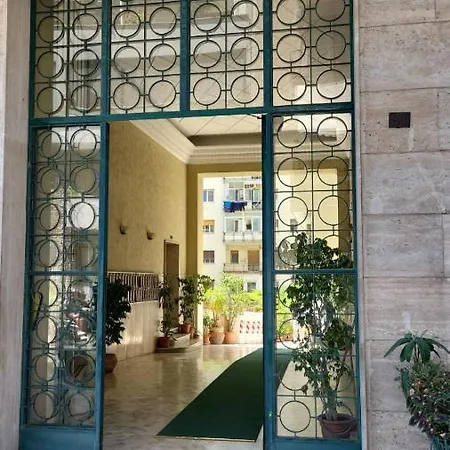 Vesuvio View 公寓 *